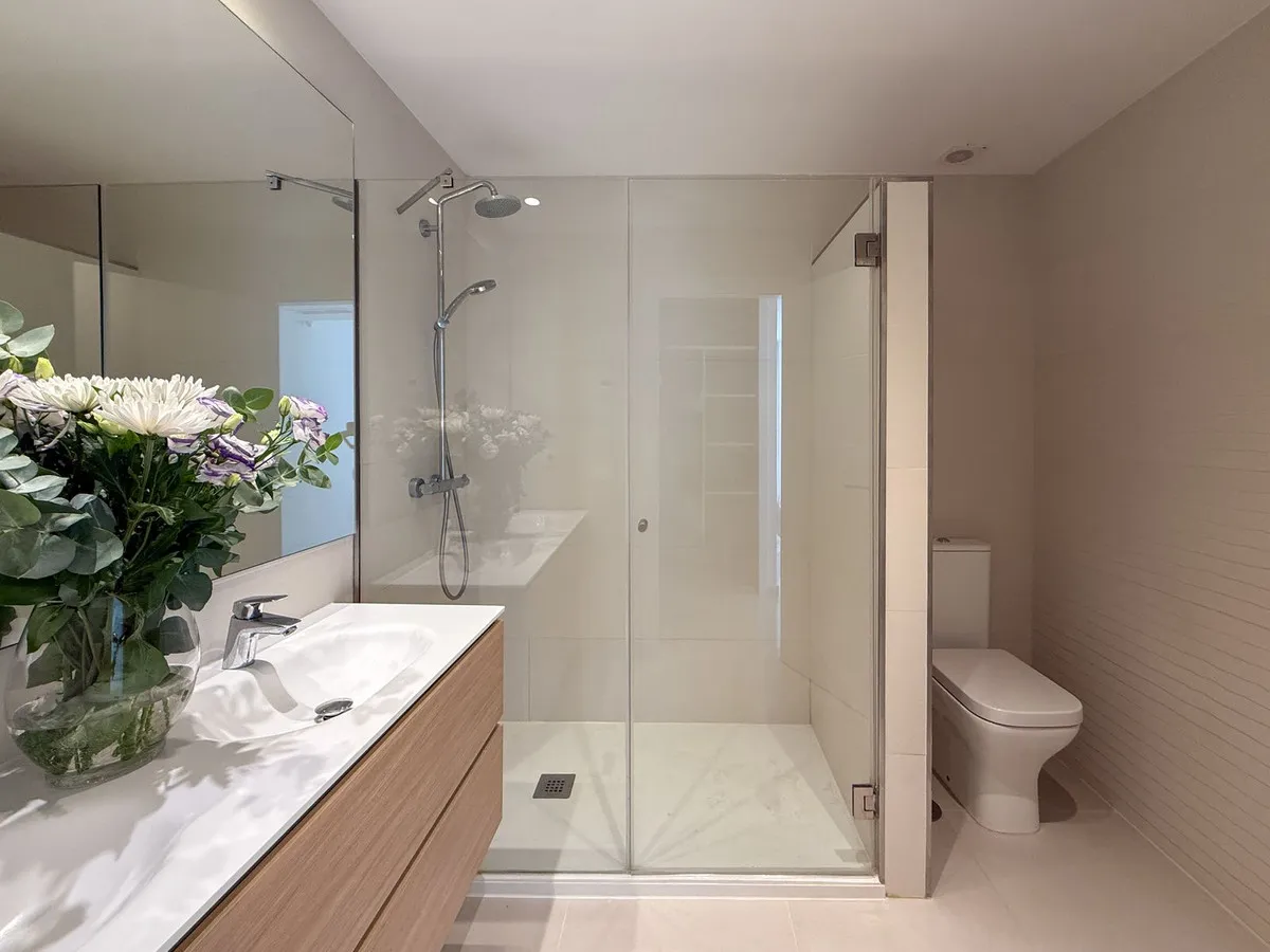 f19dbd76-1314-45a8-b6bf-3810fc2240b1