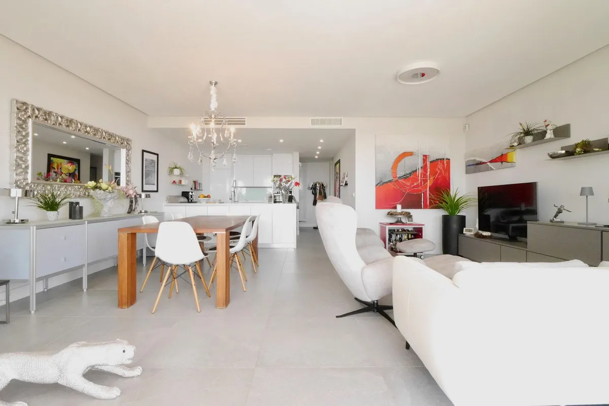 00a54477-581d-4352-8dc2-18777954bc7b