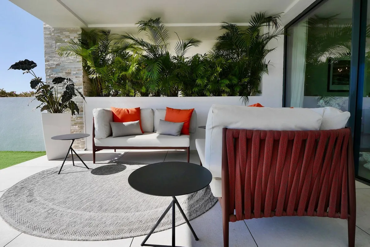 c68434b6-e620-4b3c-a5eb-fef573f0da4c