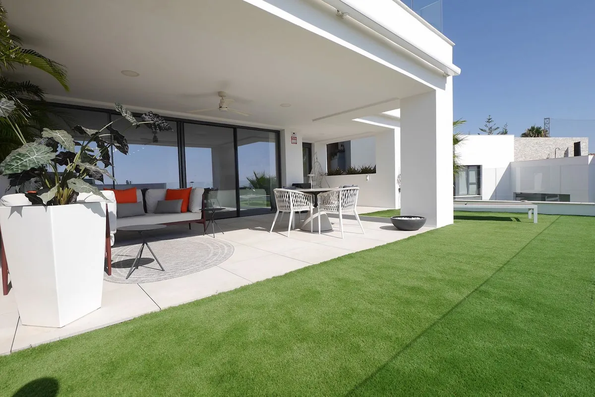 c74d3454-ce66-4dc9-908f-96796f70a927