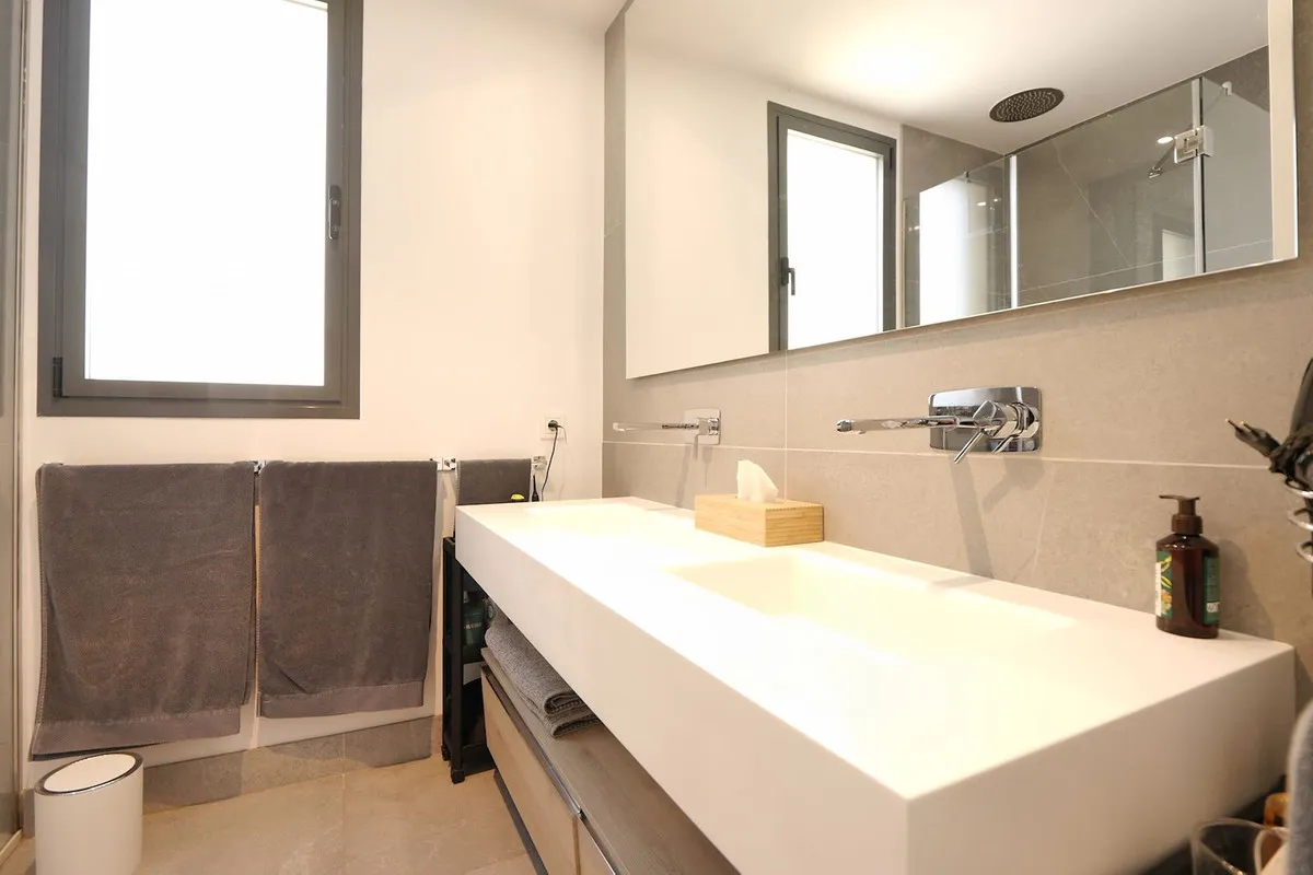 db16faad-8b48-482d-993c-2bda89397ff7