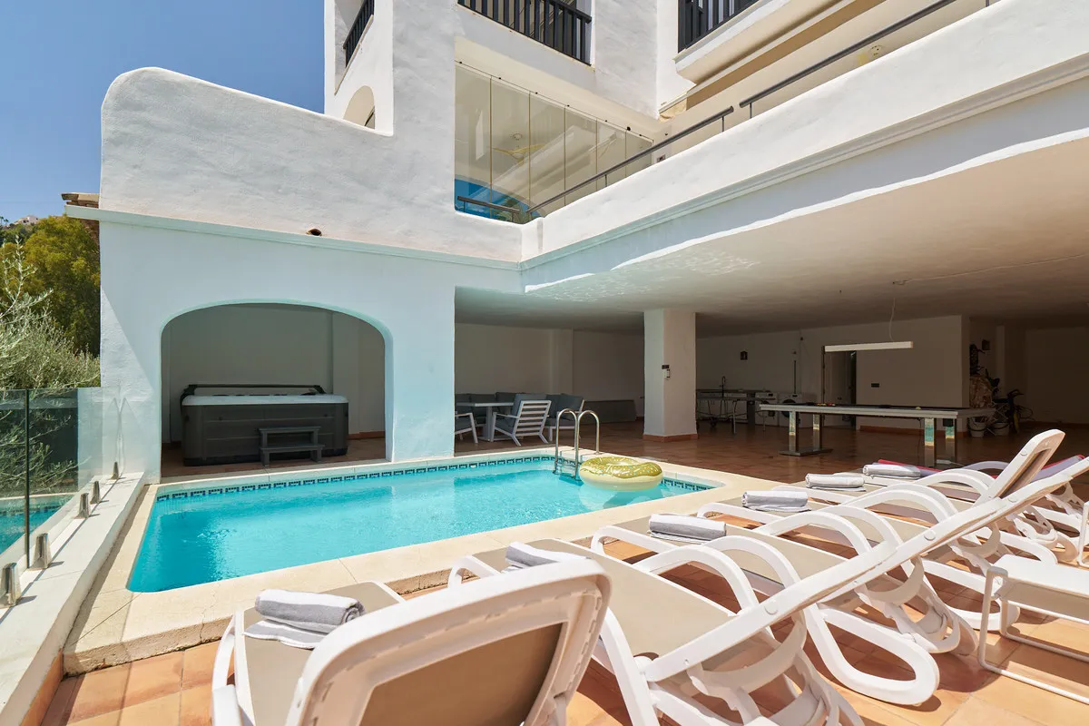 226aef71-a749-4350-a292-f10115609933