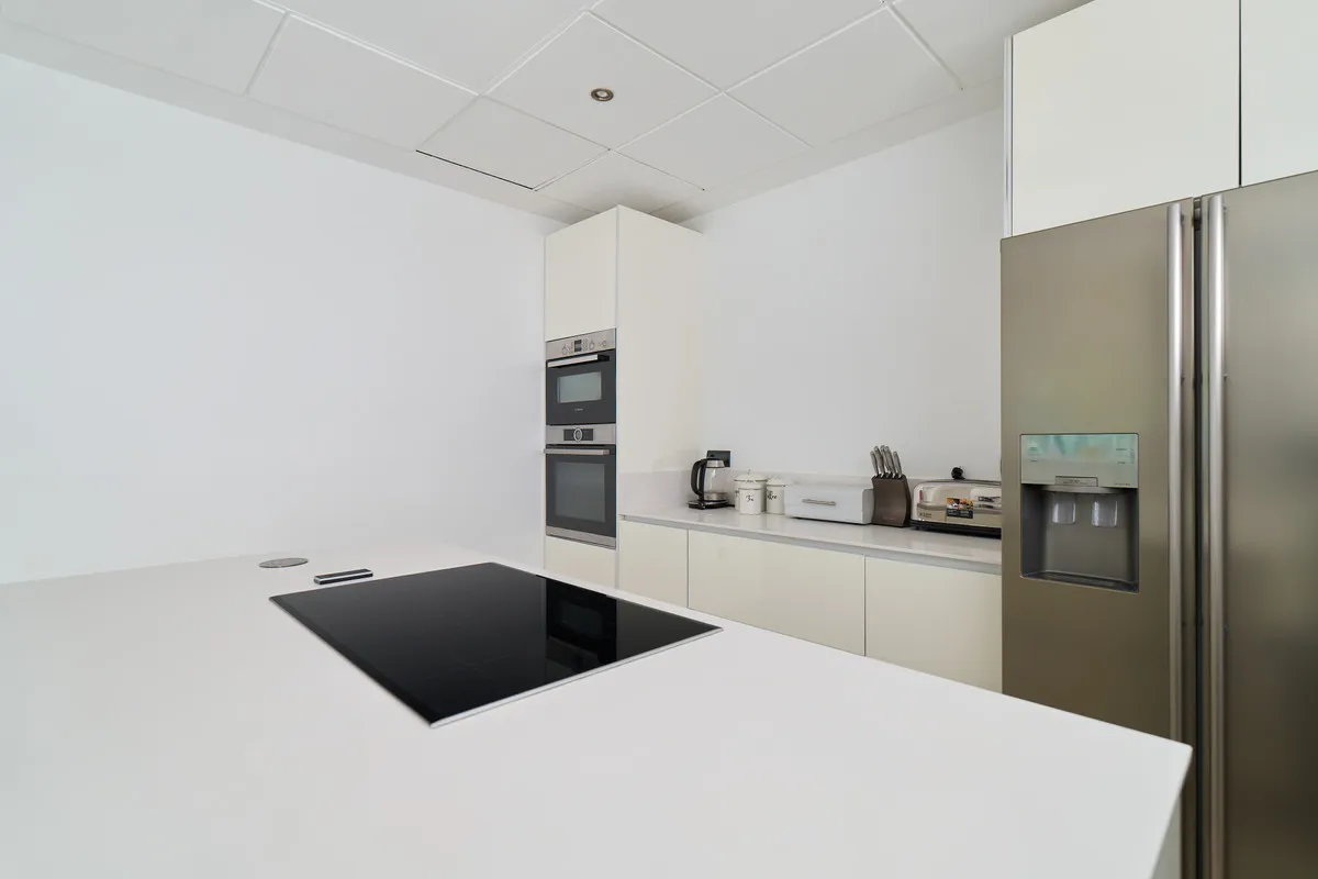 4a5f413a-8afc-4015-831d-af024ba874a2