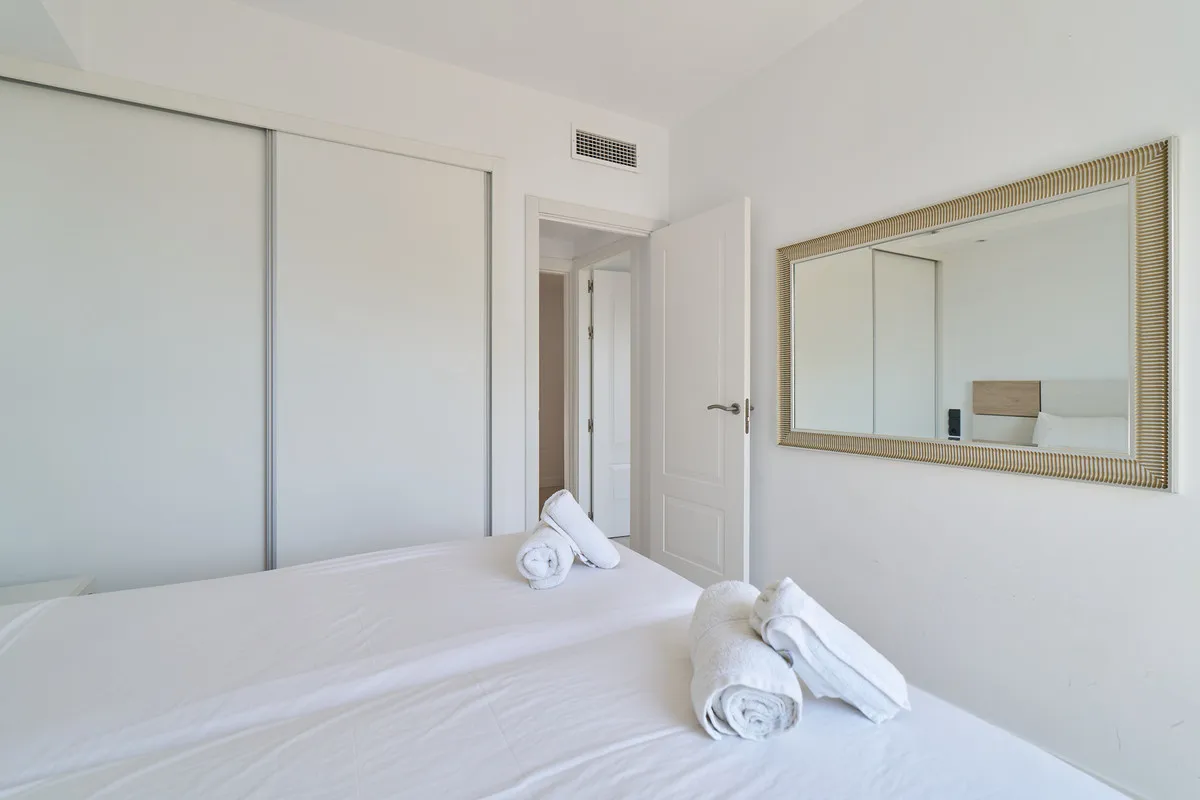 8fb0c724-a941-4964-b1d6-930c709bdbe6