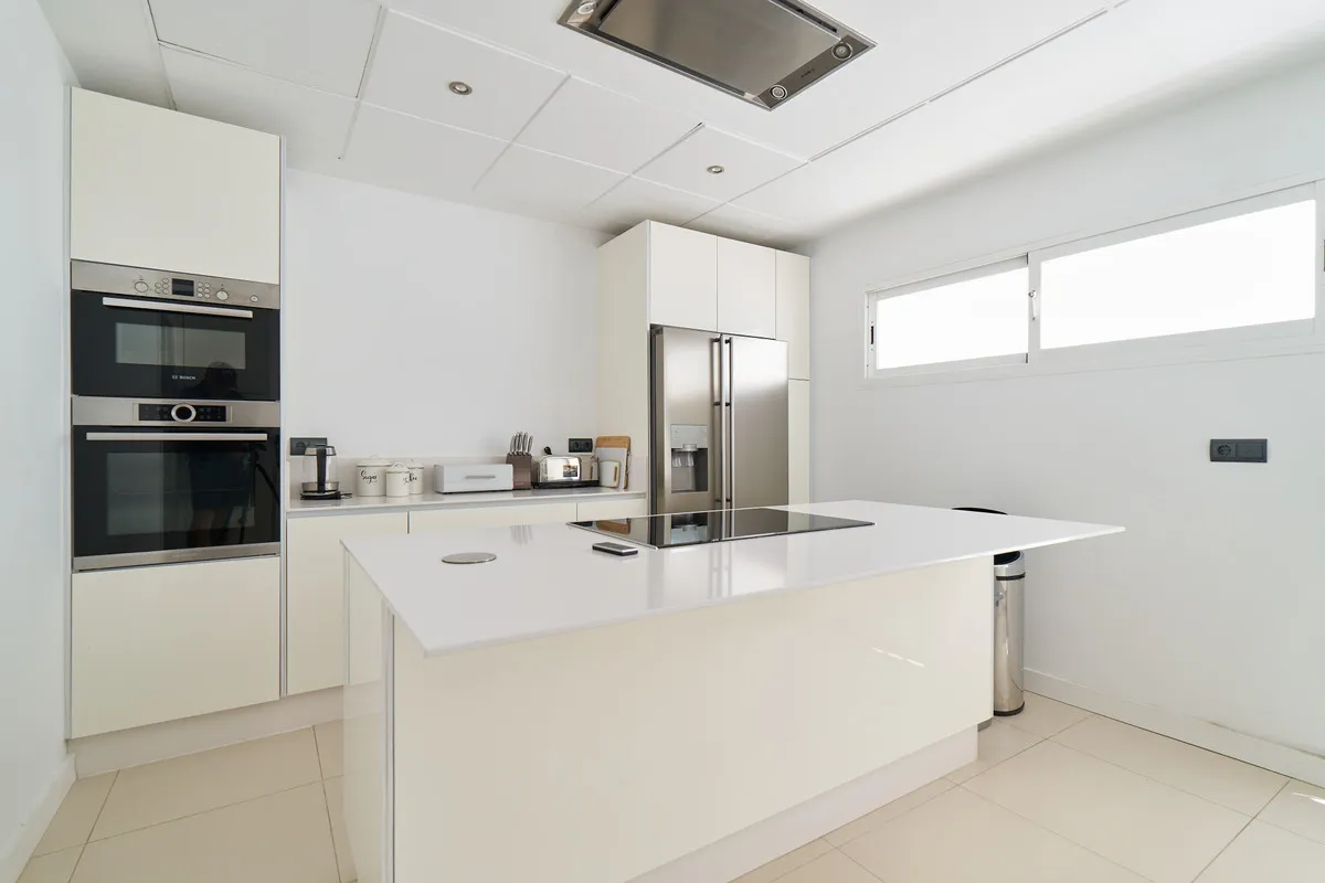 918d9388-14c6-4a05-ac8b-d4939ea34360