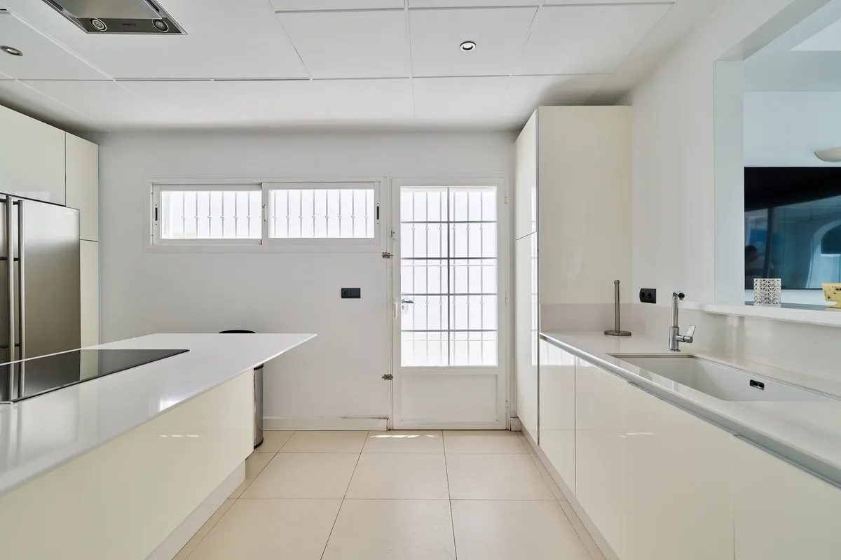 9b7f909d-6429-4cfa-b84b-5be154462cca