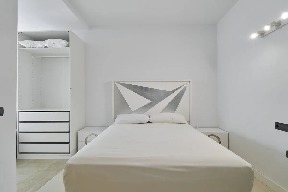 e1190266-7cb5-4bce-bba9-80ca4b0ab8a6