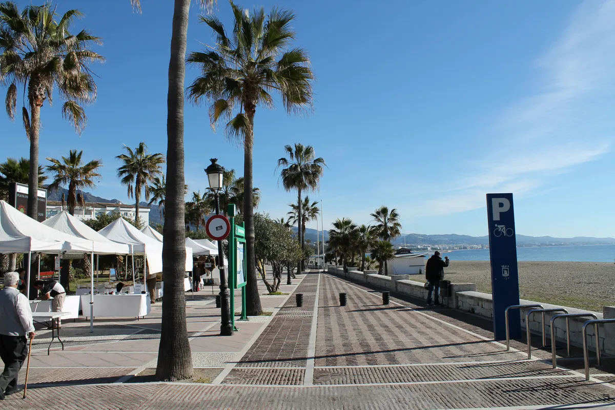 9b0d4eb5-0d02-4d5a-9900-e756763a379e