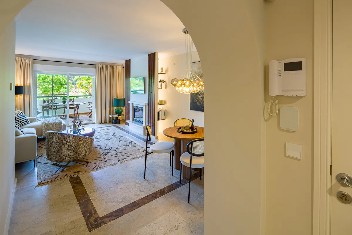 a3b6f934-03ac-4916-abdf-3c8895854e22