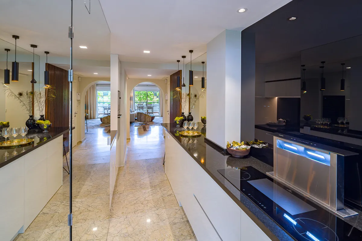 f057d7eb-83cd-4fda-b89e-8235f9aeea02