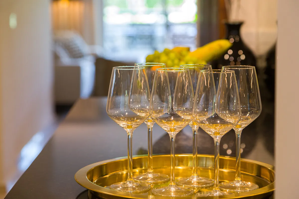 ffeaf3d1-8a6b-4010-8dbc-fc18a2063ffd