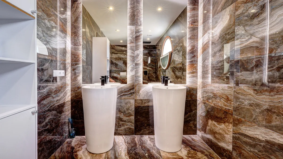 2be1559b-4856-483c-9c11-a74f67d3c8e4