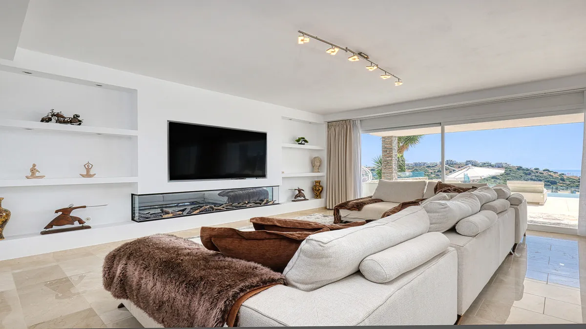 5cd520f5-32a2-44ab-ba95-a877ad5b080d