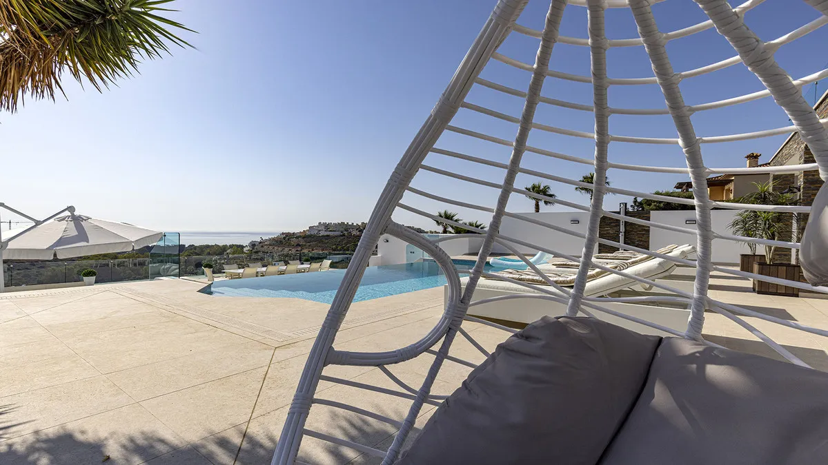 ae59828e-c205-4e77-b4c1-e3f4da4f2f0b