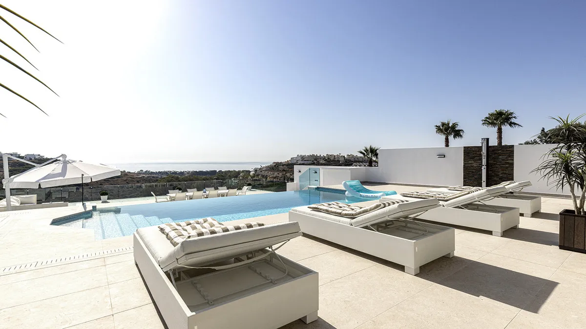 c5d3c292-7bff-443a-84d3-3a76f9d752ba