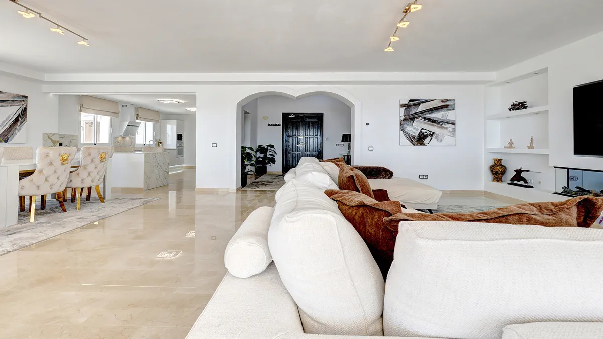 d510b3c7-57e3-4b1a-8d2e-720628901412