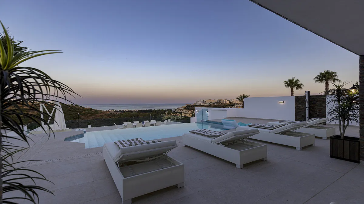 df29b3f6-797f-4382-83d3-25f3fedbdfbe