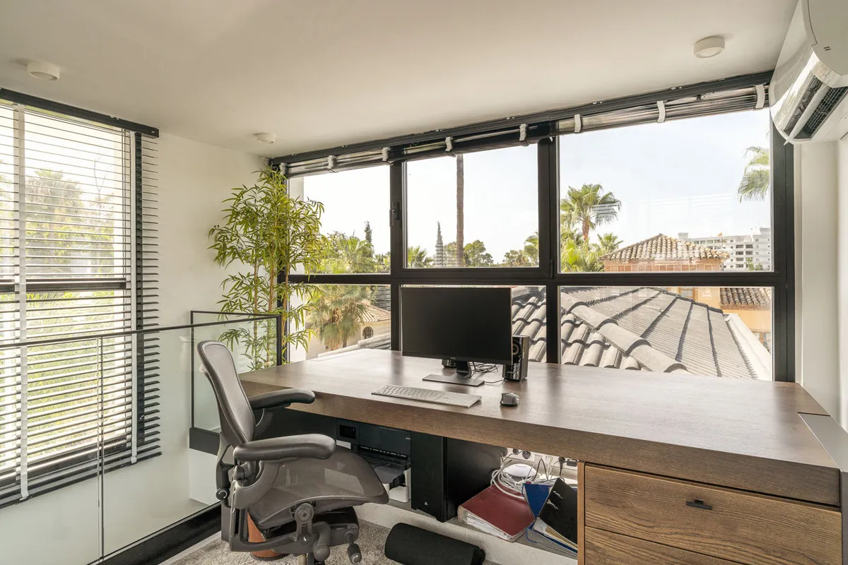 3191dd5c-f50f-4d20-a474-1777eccd3a9d