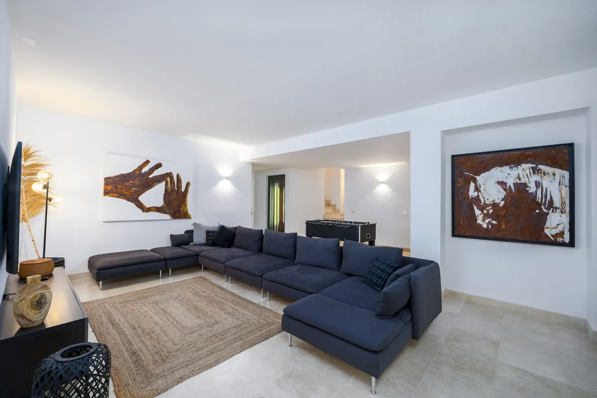 31b1a6d4-46e3-4eb0-a5b1-da26f3d7a402