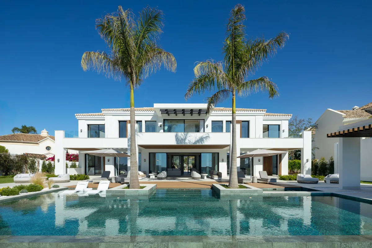 37dd4f8e-bf0e-42db-a9e4-cb6aceba6195