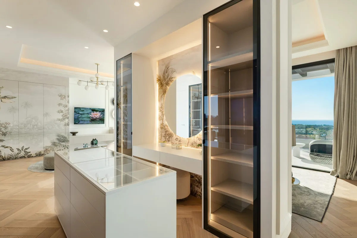 615aefb2-8424-49b5-876c-7cb9968a2945