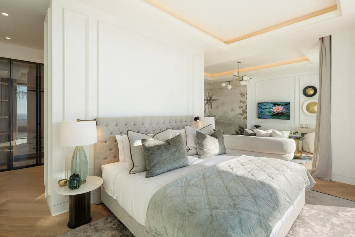 7db6e82d-ee5c-45f1-8fd8-a2263e75ea11