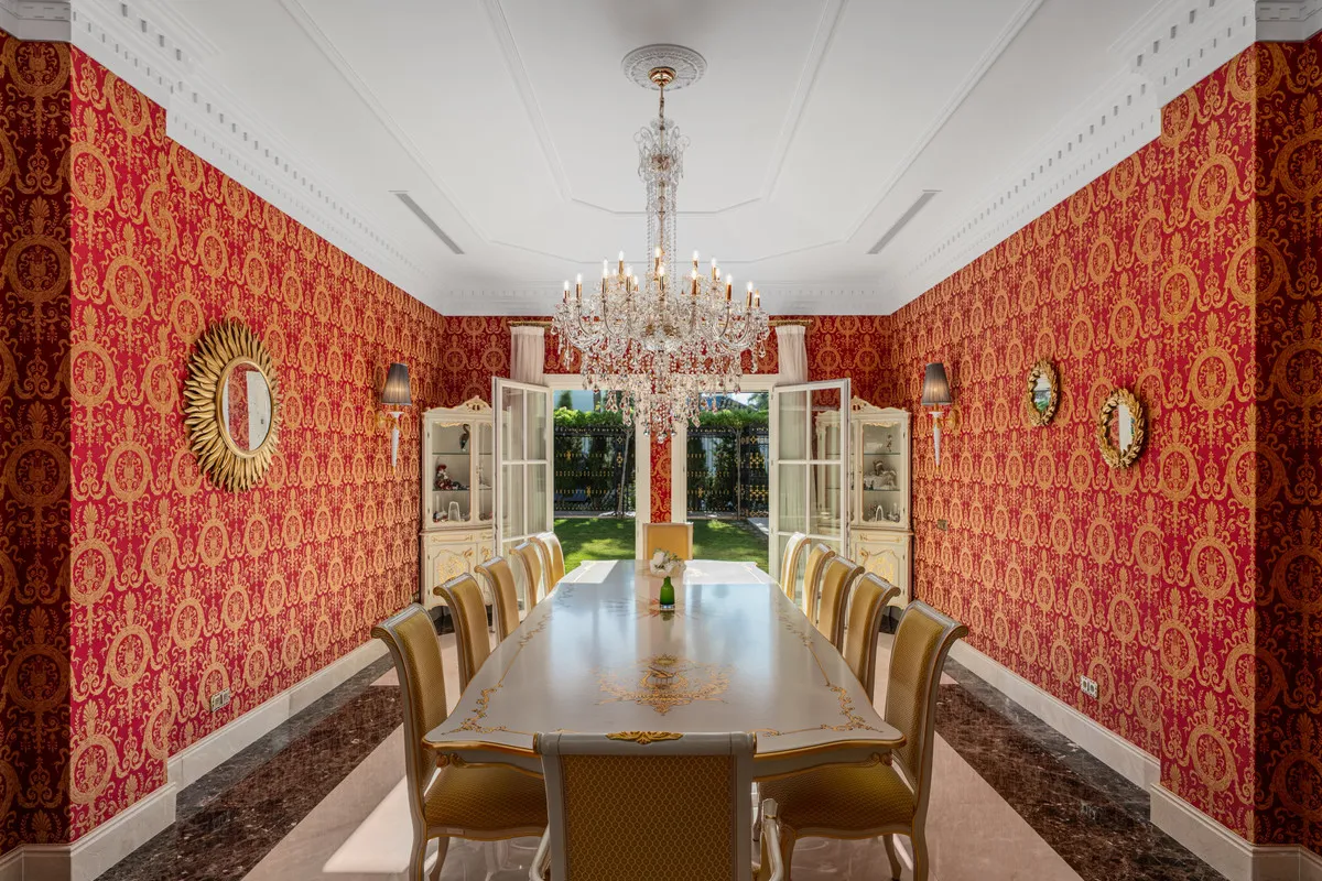 1f00ded6-703a-495d-bdb1-045a52383be4