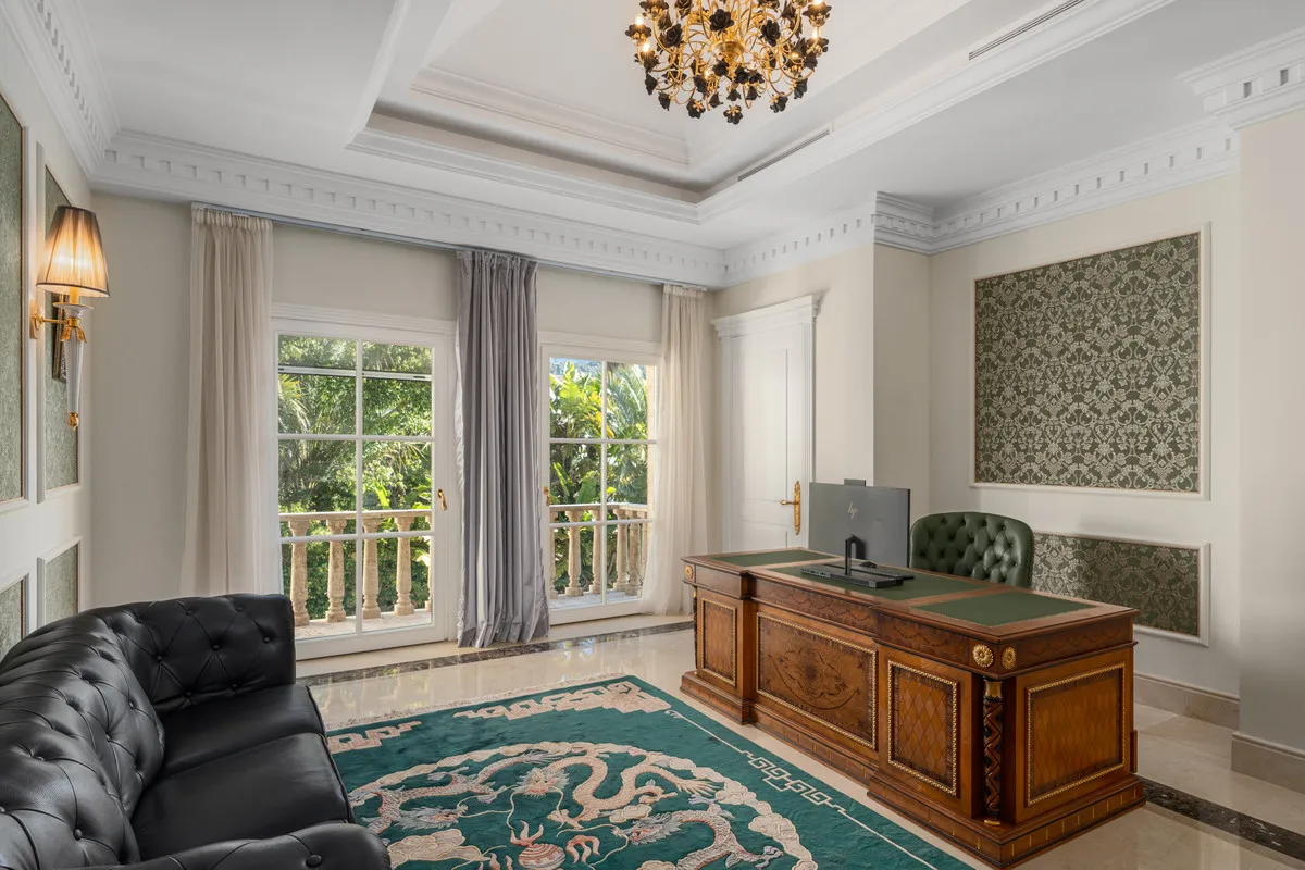 93c8e238-7336-4451-a439-30410499c33c