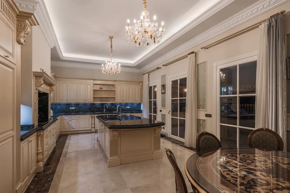 a2595151-dea4-43a3-a53d-281a8a498616