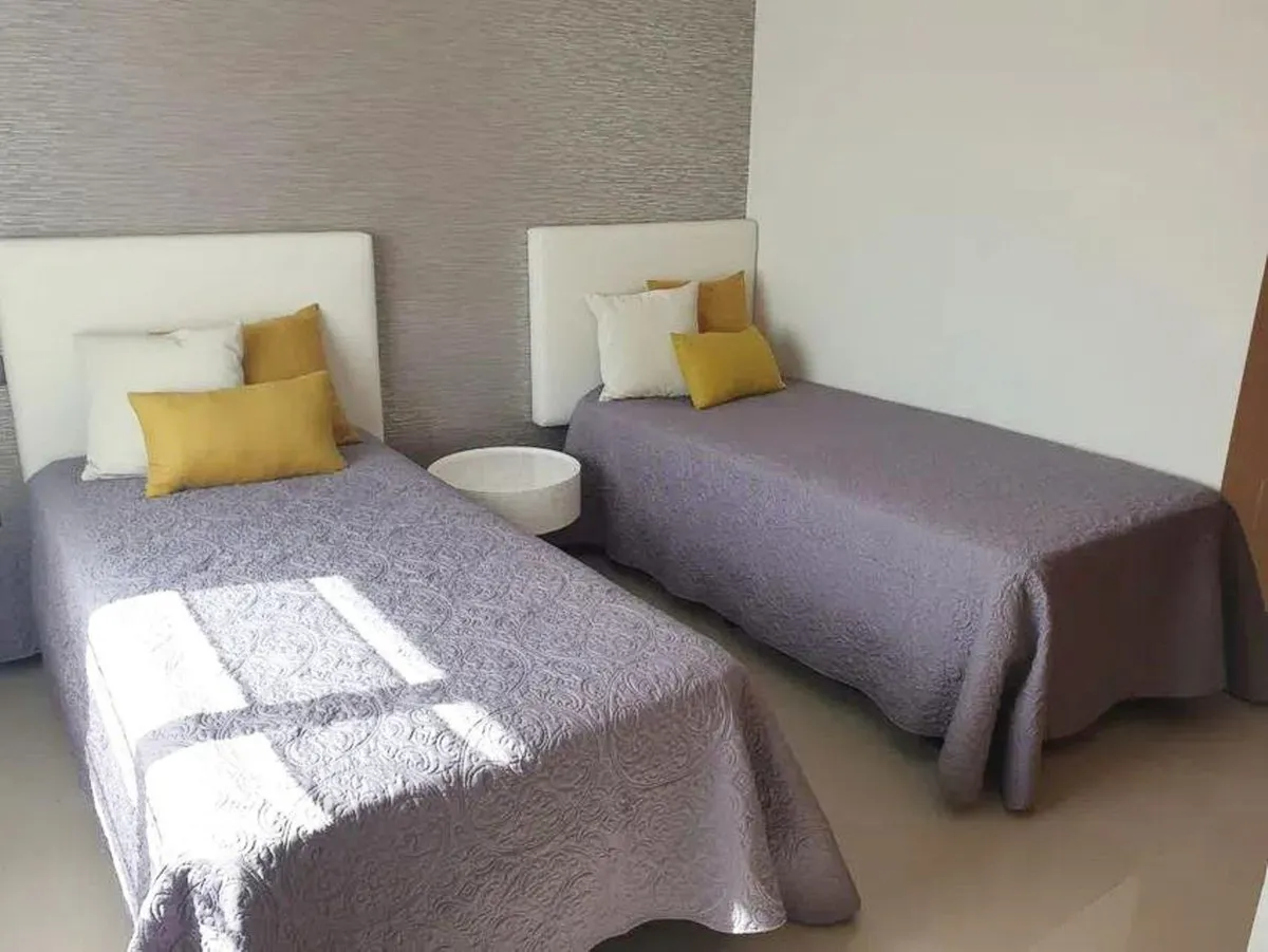 84ab37d3-8422-47b1-9b76-137724a47fd9