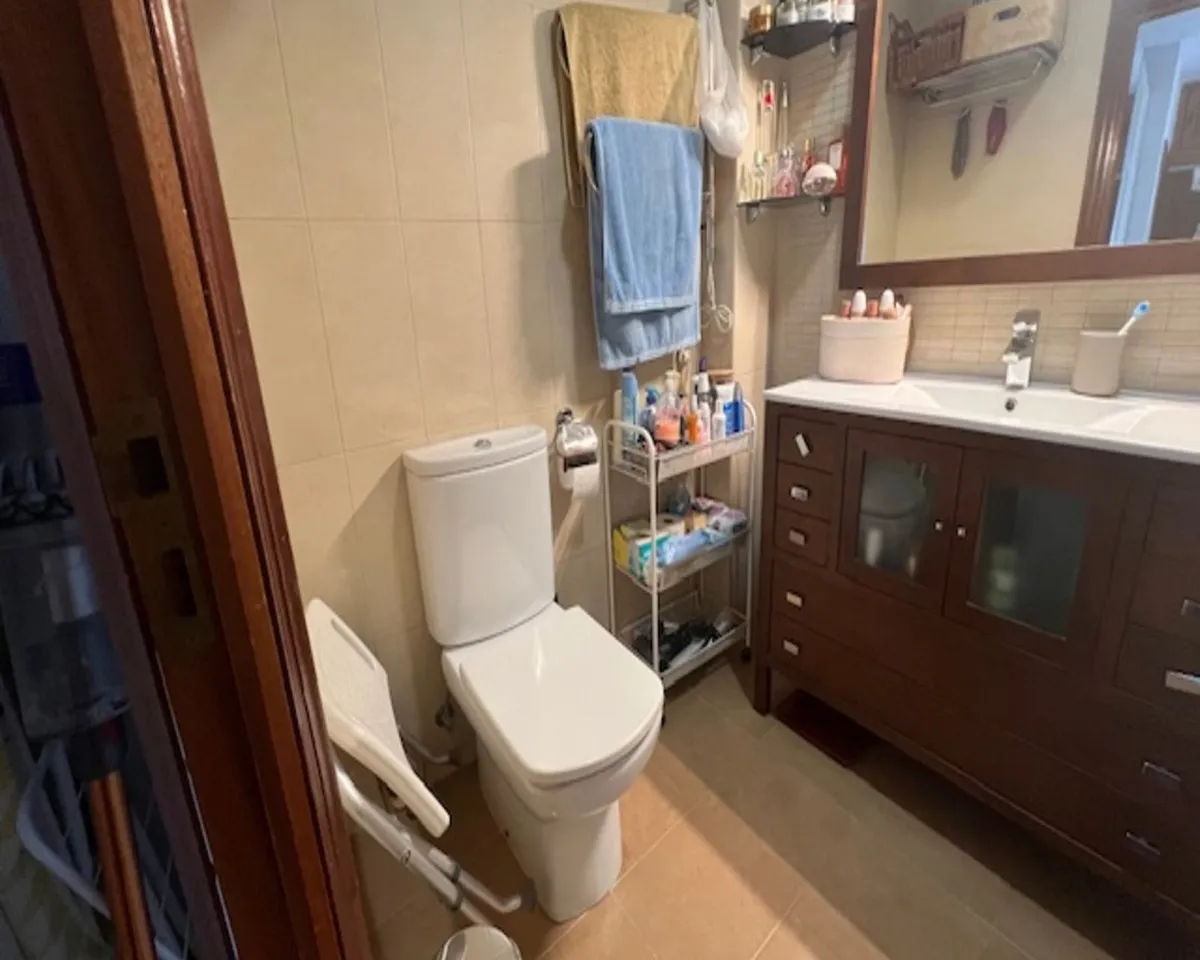 65d99dd8-fe2e-4a3f-9dab-2479fefb5d22