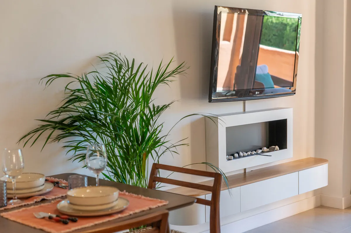 07c78f7b-be8c-43ab-817e-fa1bb0e55ee7