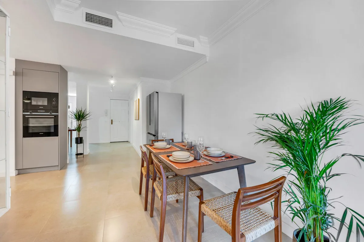 82a70afe-4fe1-46b9-8bf7-70015e72db25