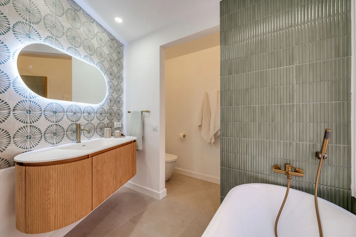 bd789751-620f-4080-90cd-00255059b24e