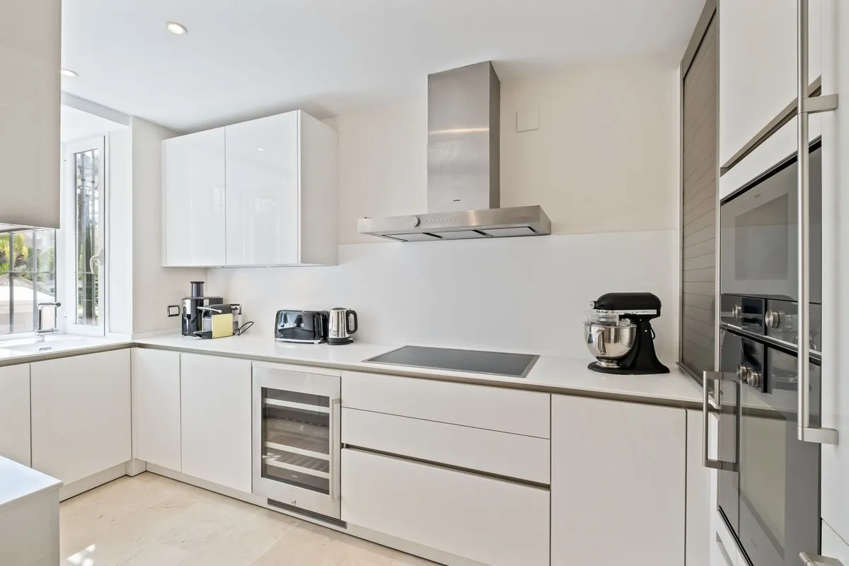 4ada903e-9088-4ef5-8c64-eb5522f07a96