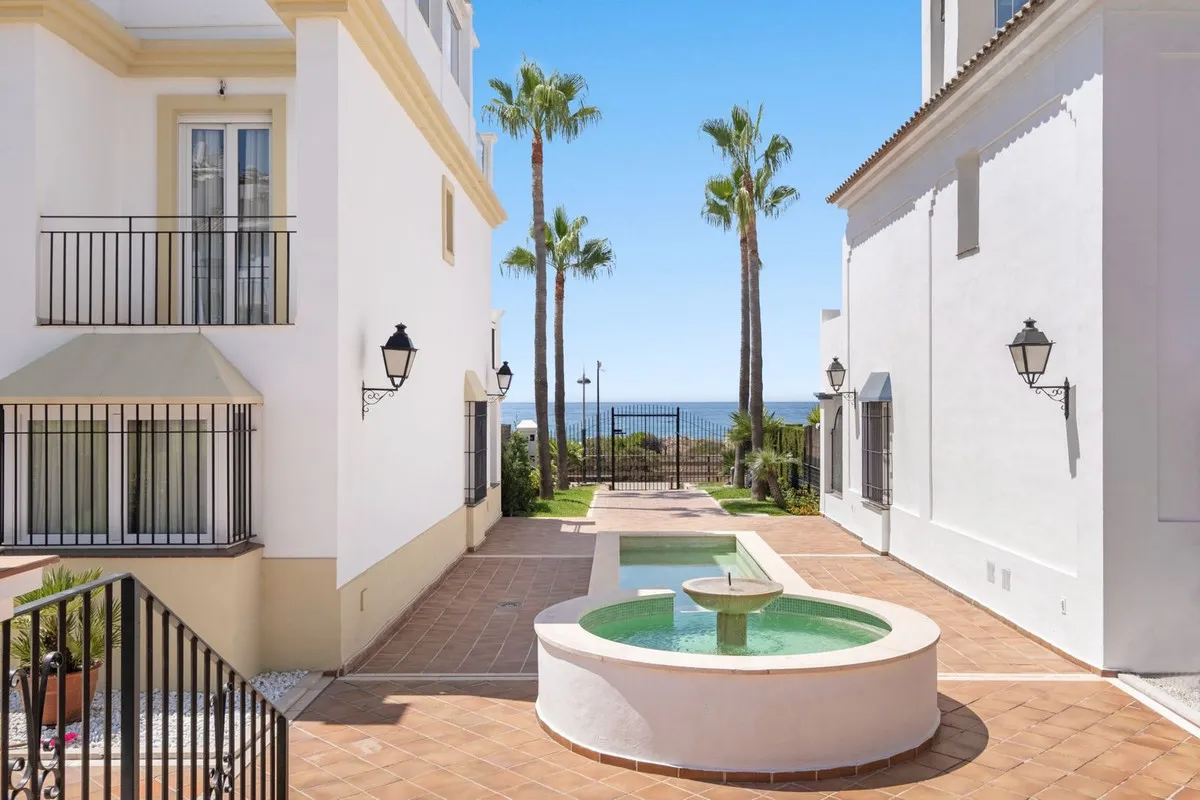 8f073ec7-efcd-4353-b481-4512be3e0406