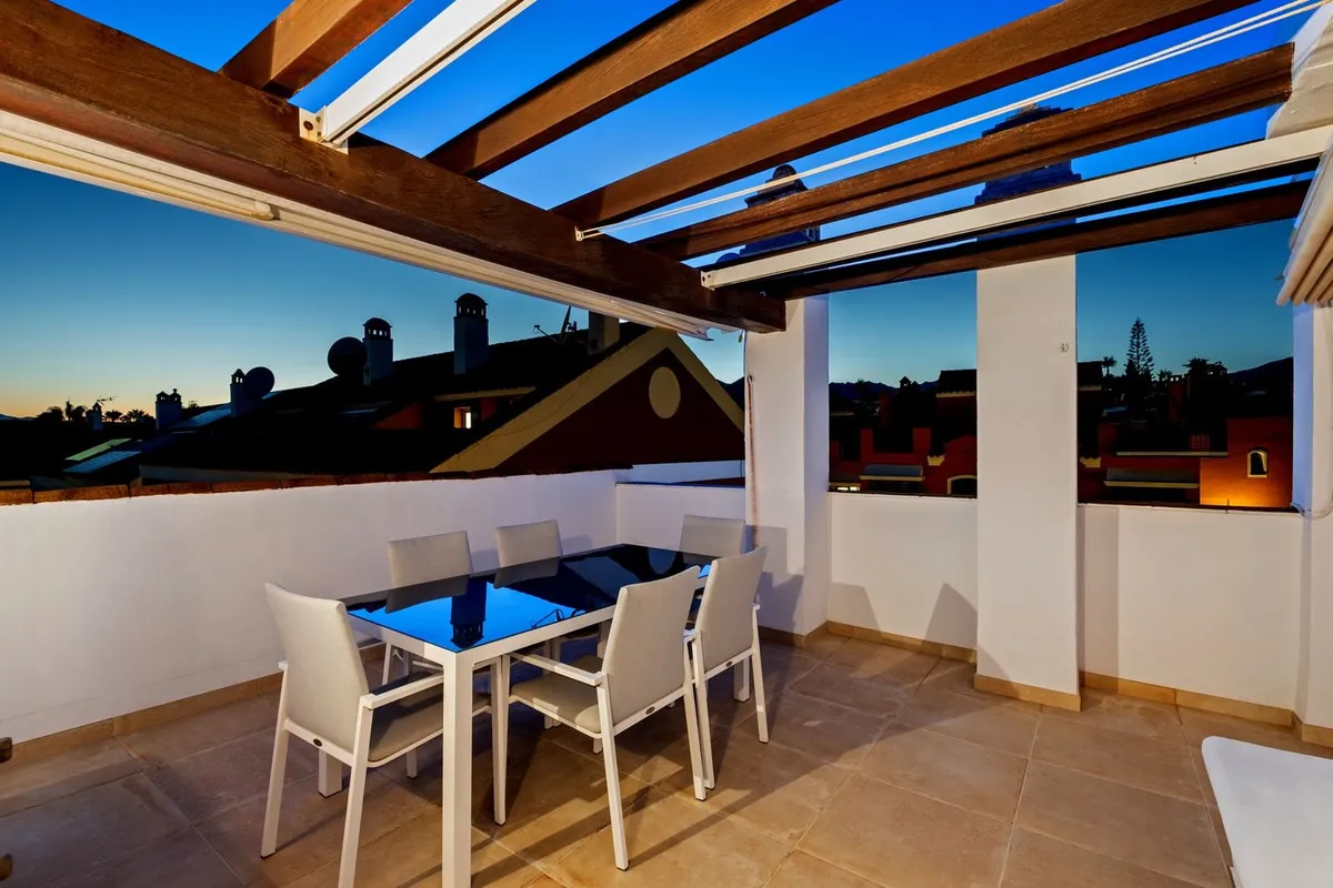 9698ac5f-8272-430e-b069-1ff0e0edc4a1