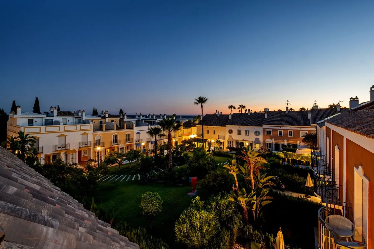 a5ed3b3b-0dcf-4fca-a6a2-9b58e185f4f0