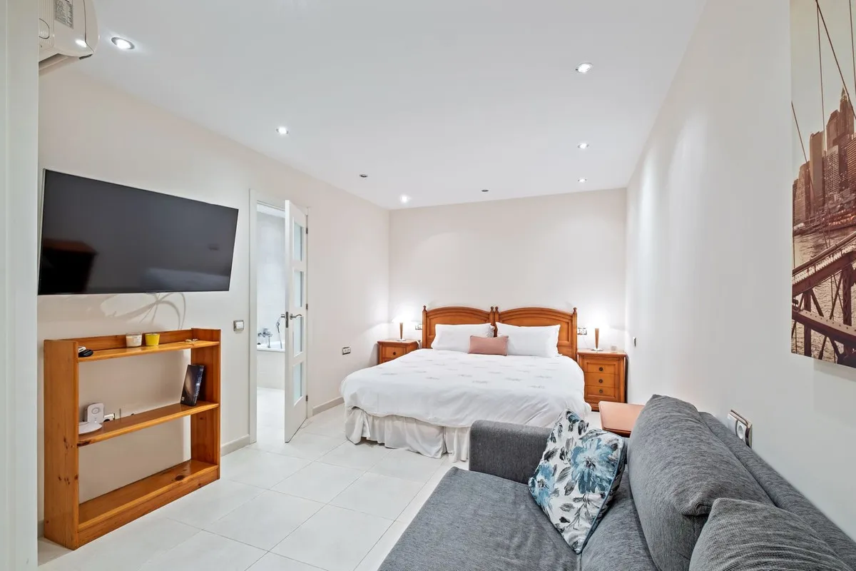 c438ca23-5dae-4ded-892a-93bdf626a909