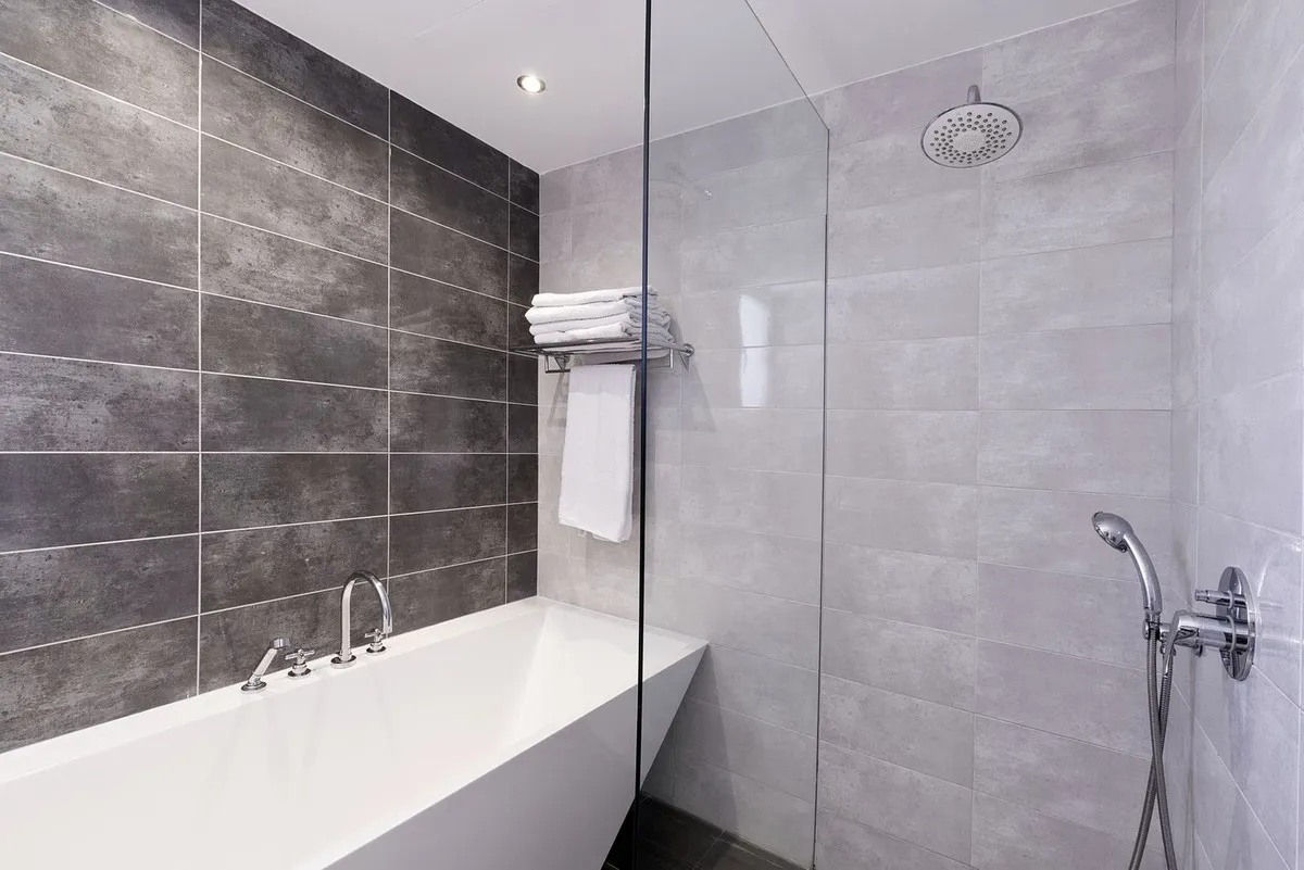 e908b18d-c699-421d-b8c4-37f1d866cfc5