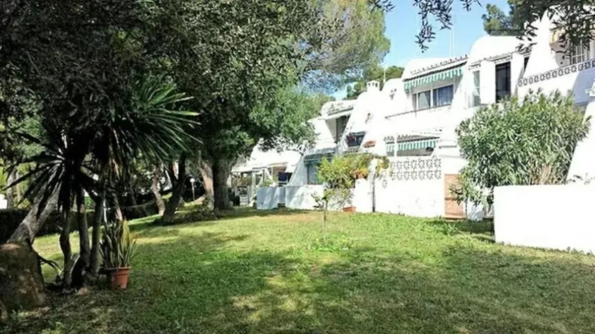 b08127dd-99d0-46e4-b58c-a1d55b2aa80f