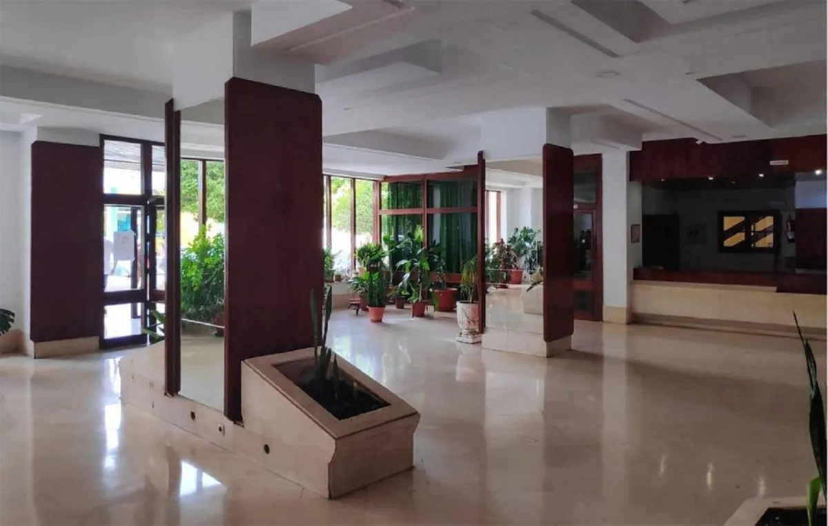 ffdf01a8-8e9a-4eca-9a7e-cc3560eb0132