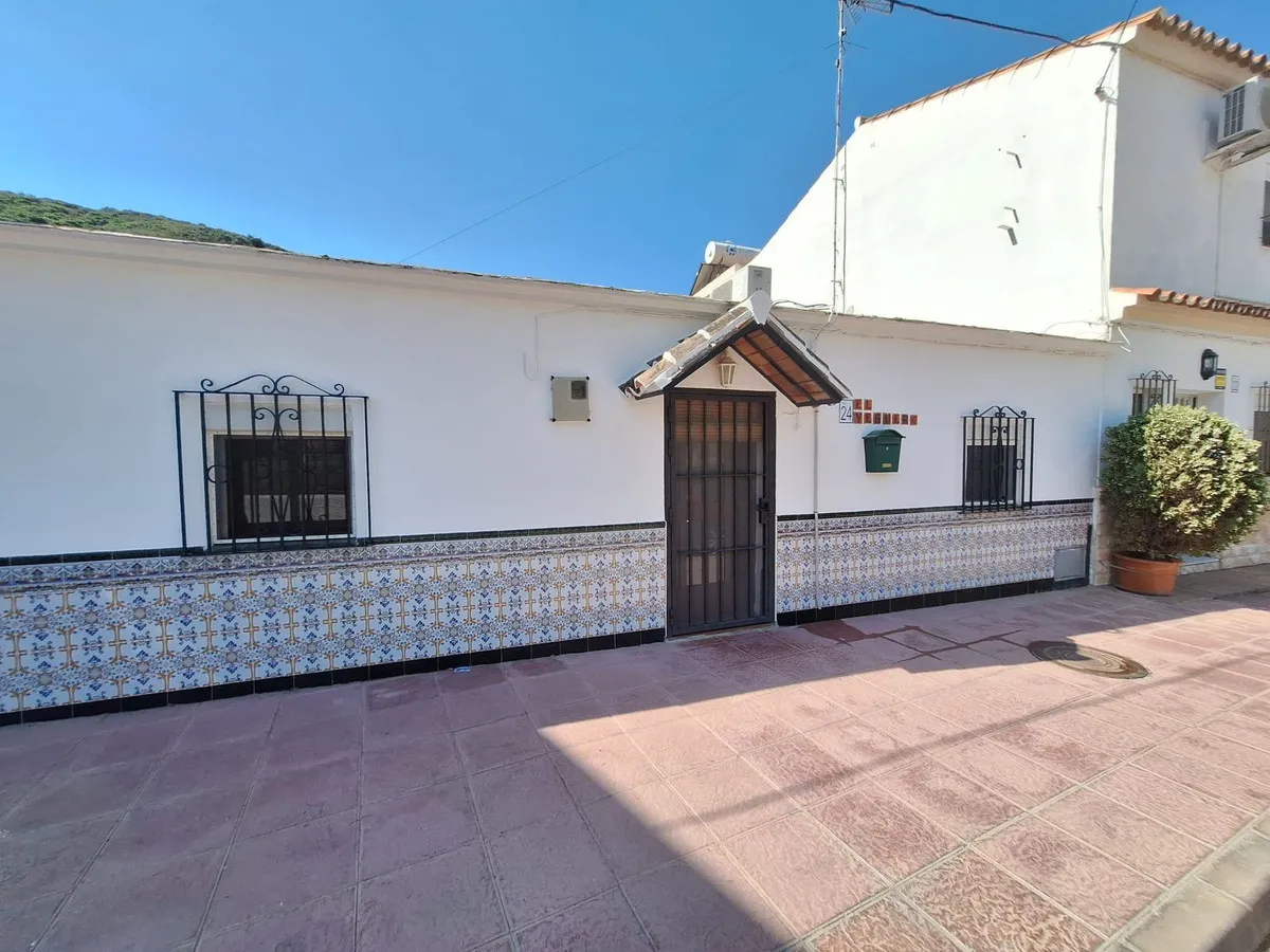 06bb7d94-6deb-44a1-92f1-4d47235f25e3