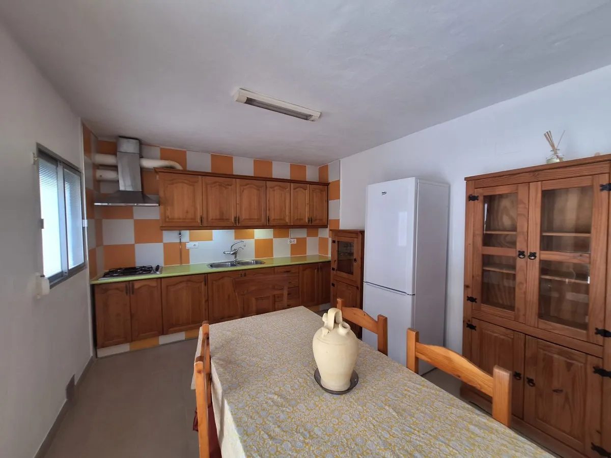 aaa3cb11-7ed2-4643-becd-f9dafc7cefa7