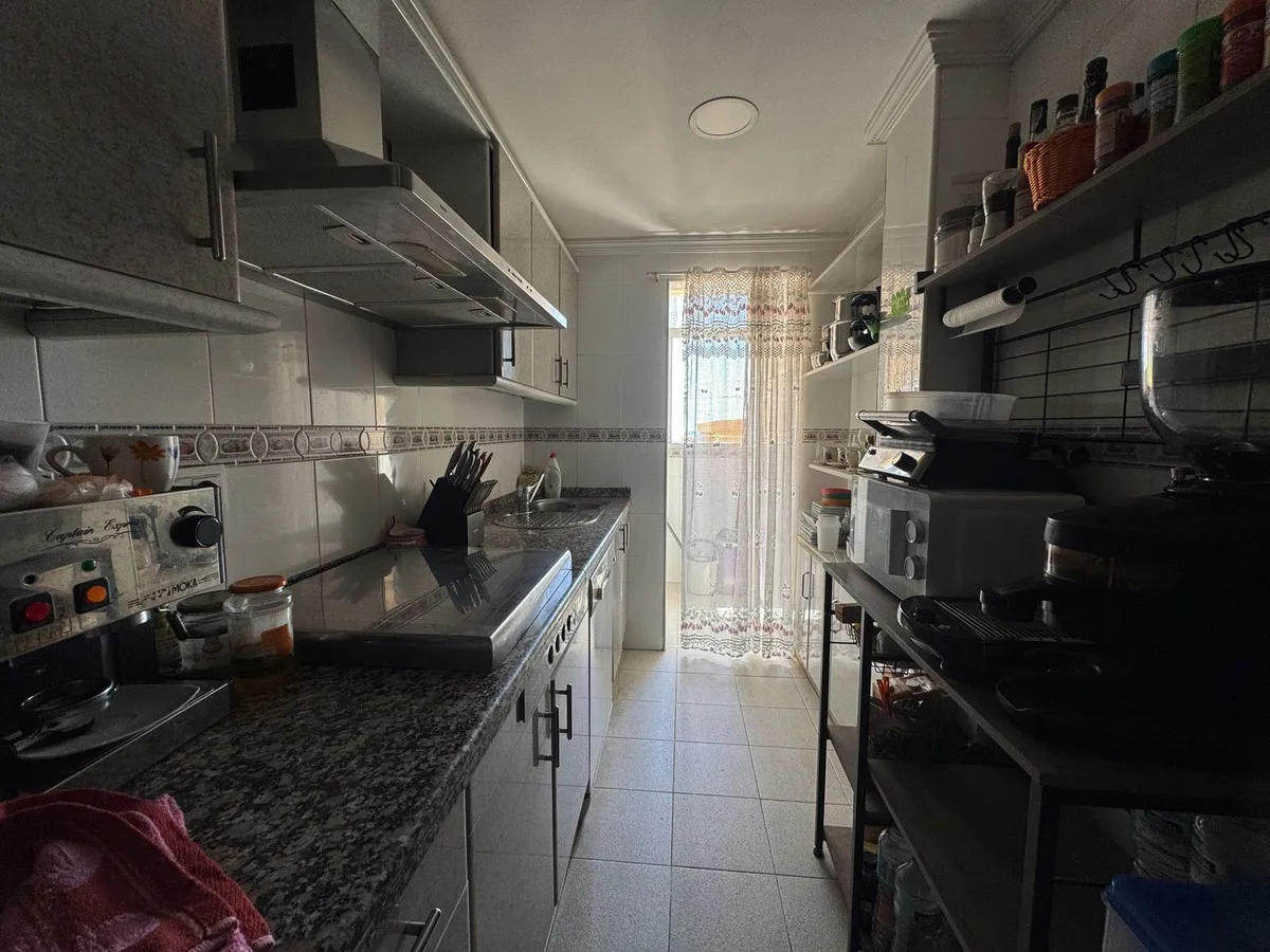 c7b0a105-b8a3-42c2-9b8a-57ab9e0f18fb