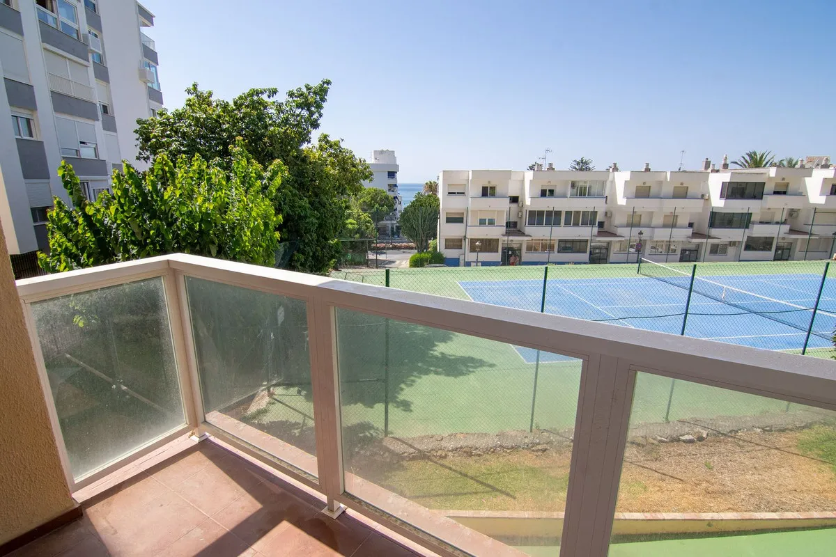 843850dd-9d92-4f62-97dd-0581a1b6eaee