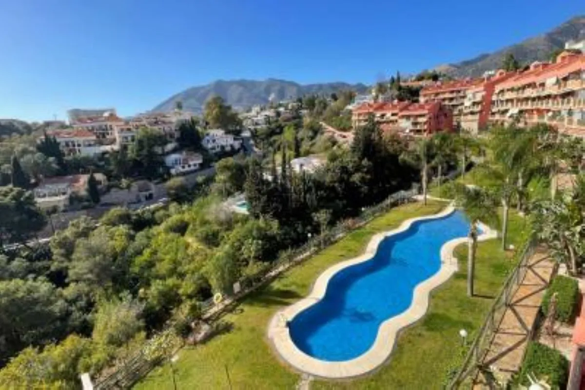 070ec706-35c5-42f5-8f4c-41a0e20bd2ca