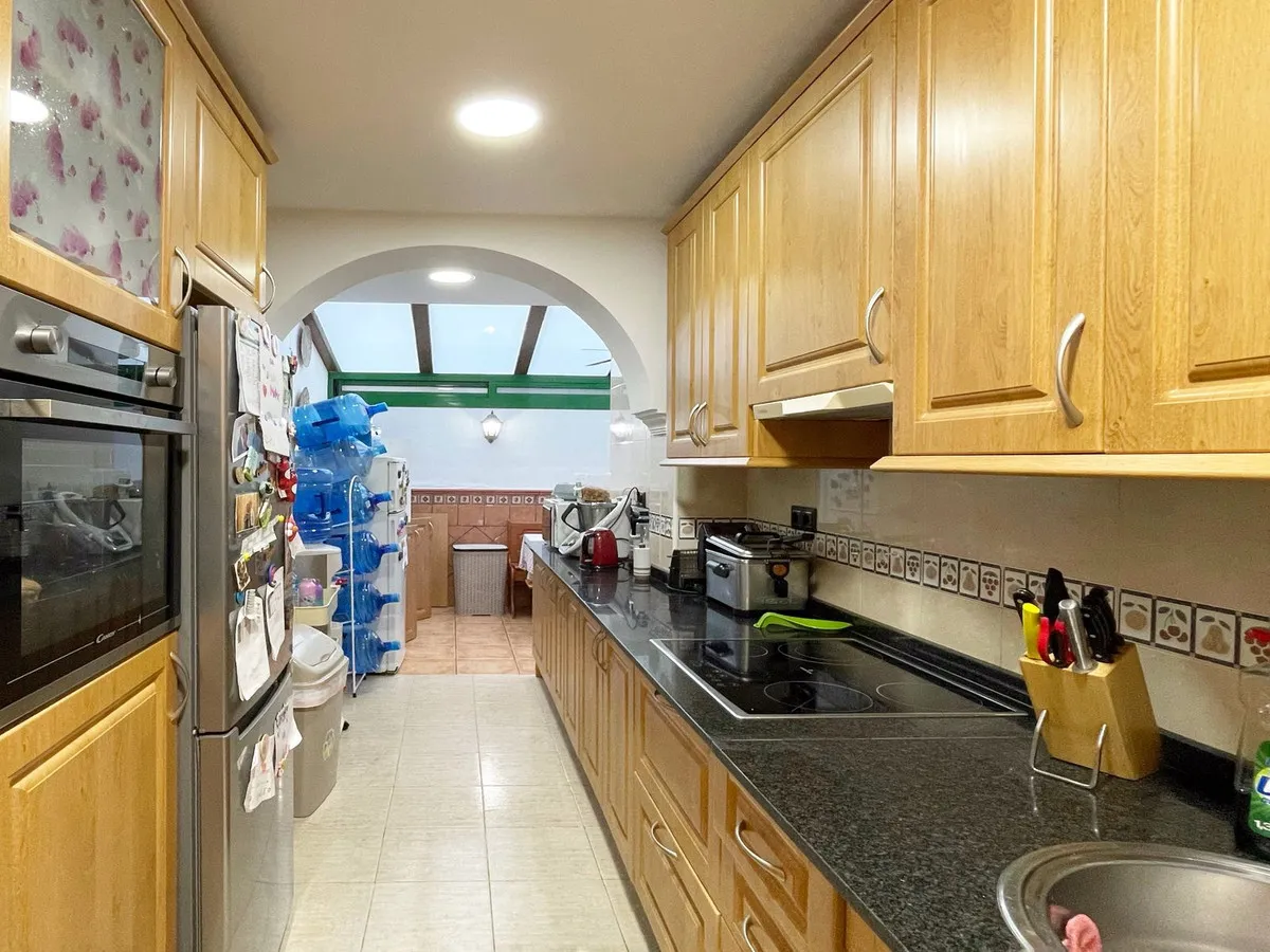 3ba05366-82f6-4019-a7c1-cd38ff8f9bee