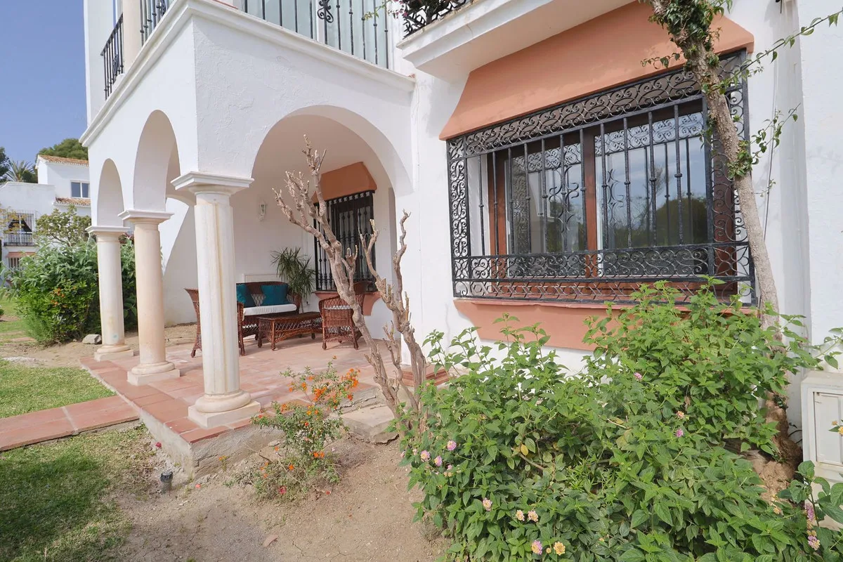 312e2d39-1e64-42c7-8df4-1635628dd642