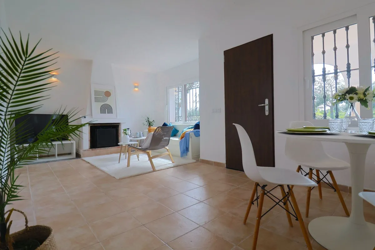 62313749-d334-4526-81af-759249e8759a